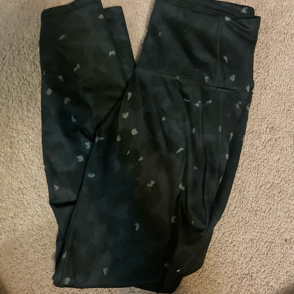 All in motion black workout leggings